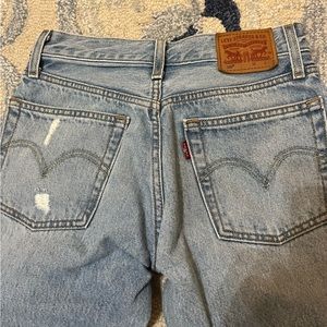 W24 Levi’s Jeans